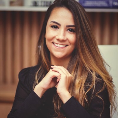 Bruna Andrade — Nutricionista Especialista em Oncologia